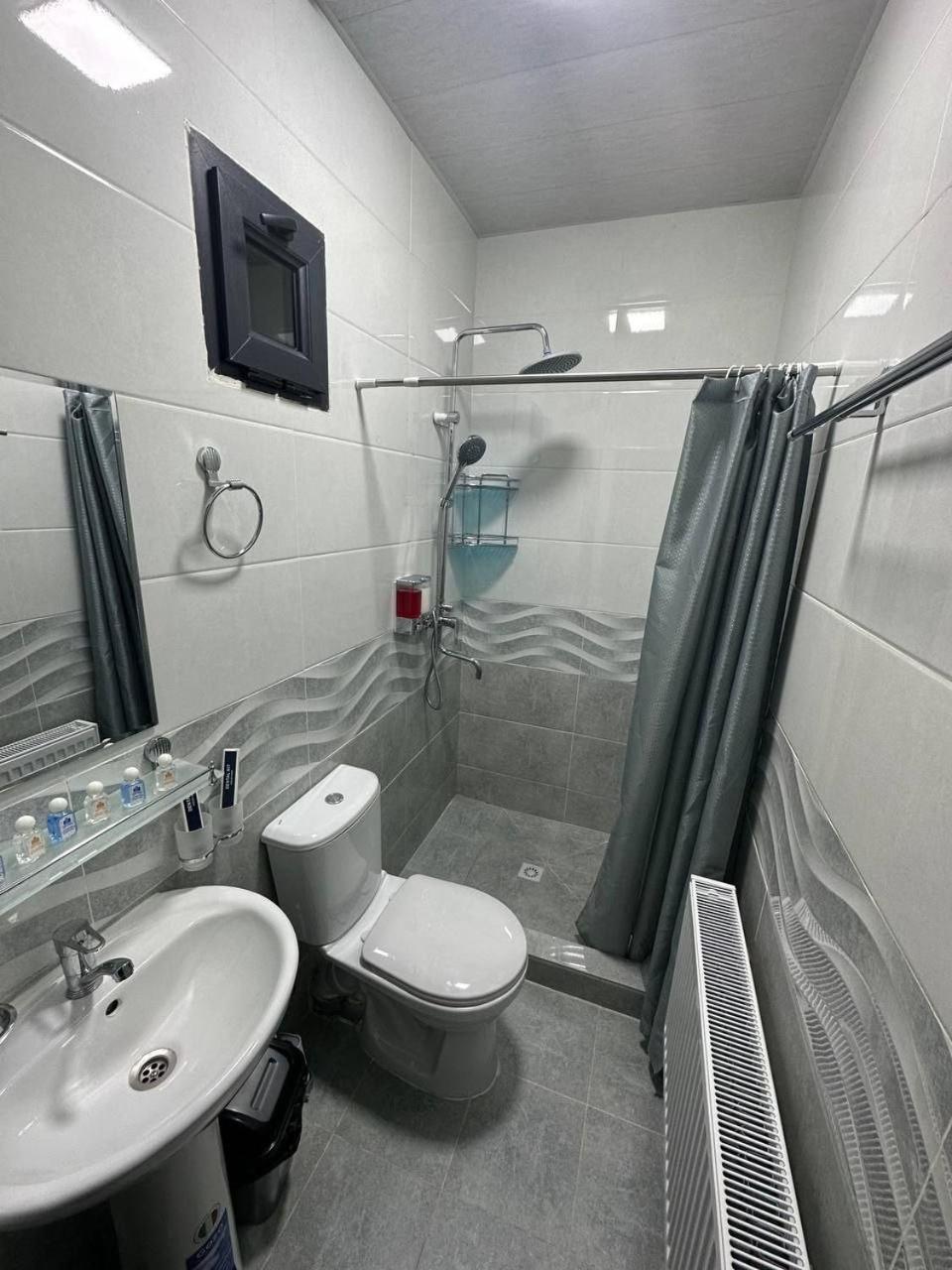 Hostel Premium Tasjkent Eksteriør billede