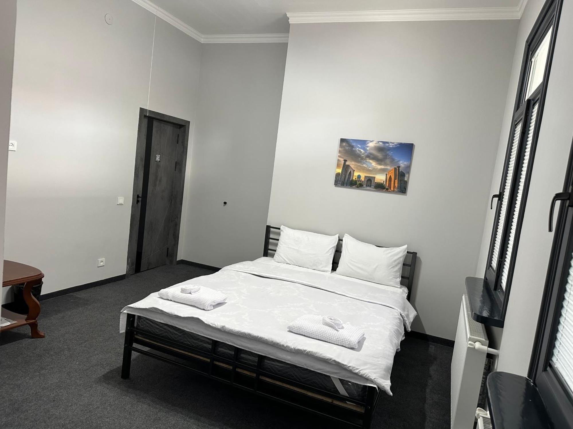 Hostel Premium Tasjkent Eksteriør billede
